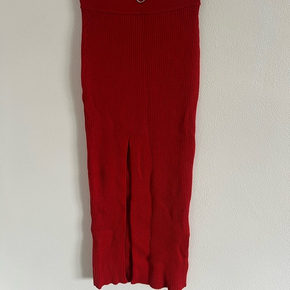 Uncle Studios Ribbed Red Slit Skirt, size 1 - Picture 6 of 6